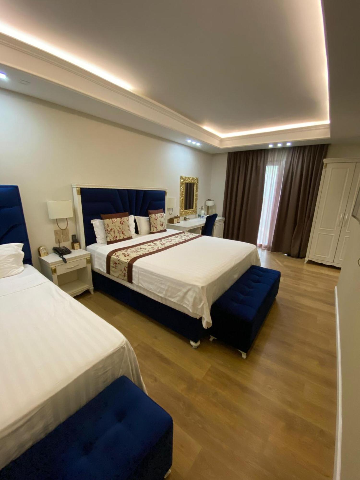 Hotel Brais Дуррес Экстерьер фото